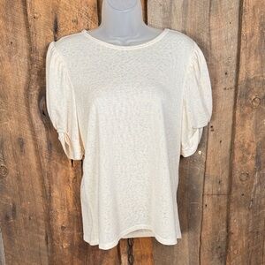 Bobeau Cream Short Sleeve Women's Top